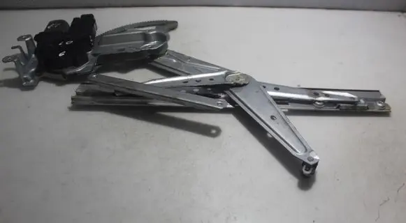 Front window lifting mechanism without motor