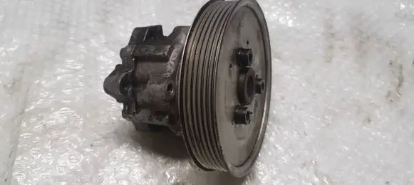 Audi A4 S4 B6 8E 8H Power steering pump 8E0145155