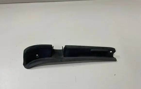 Mercedes-Benz C W204 Other trunk/boot trim element 2046931733
