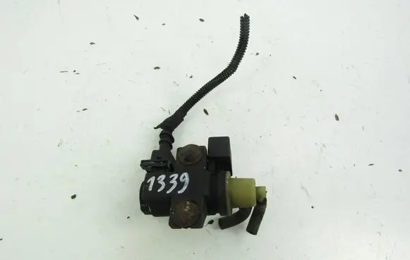 Opel Astra H Valve vacuum 55563534