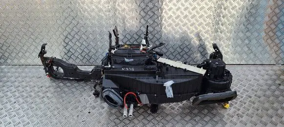 Audi Q5 SQ5 Interior heater climate box assembly 8K1820005BE