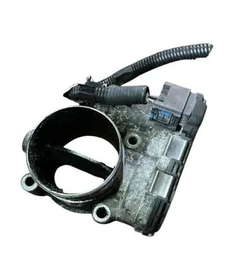 Volvo V70 Throttle valve 8692720 06W053 0281002701