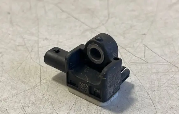Porsche Taycan 9J1 Airbag deployment crash/impact sensor 971907656