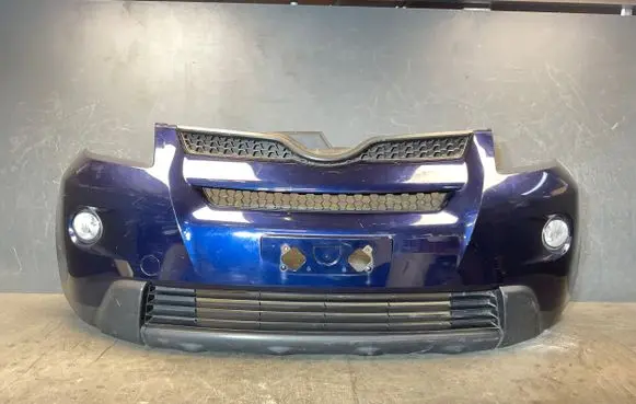 Toyota Urban Cruiser (XP110) Front bumper 5211952580 5311452040