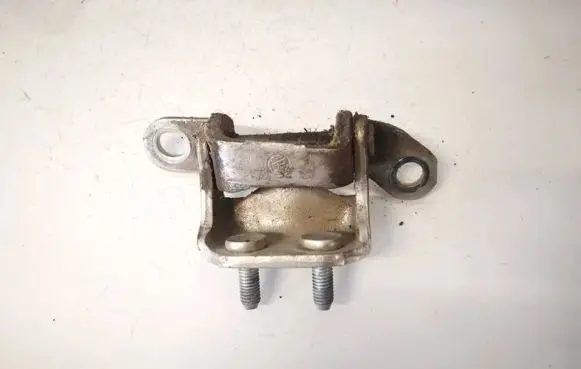 Tailgate/trunk/boot hinge