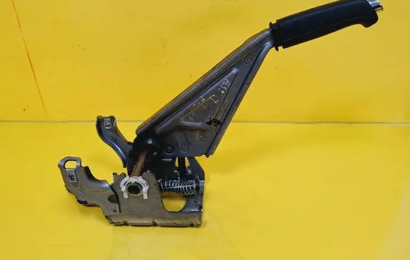 Opel Astra J Hand brake release handle 13432895
