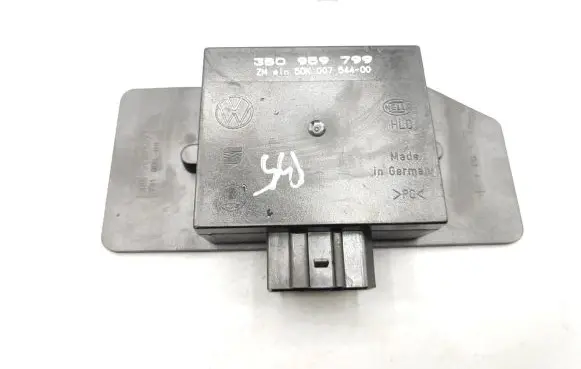 Volkswagen PASSAT B5 Comfort/convenience module 5DK00754400 3B0959799