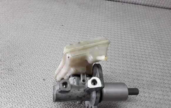 Audi A4 S4 B6 8E 8H Master brake cylinder 8E0611301E
