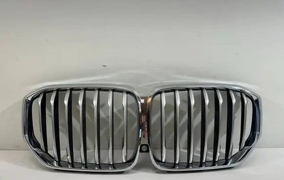 BMW X5 G05 Front grill 7454889