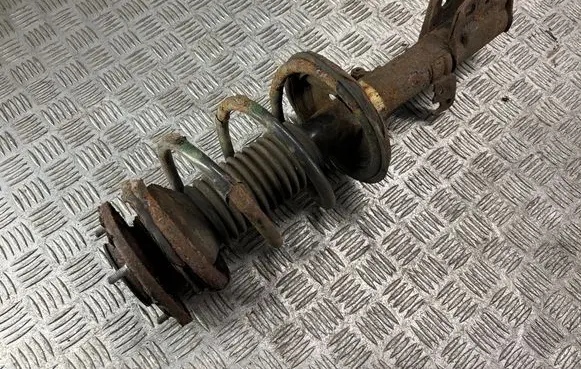 Toyota Corolla Verso E121 Front shock absorber with coil spring