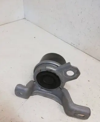 Volvo XC60 Engine mount bracket 8G9N6F012BB G2517002