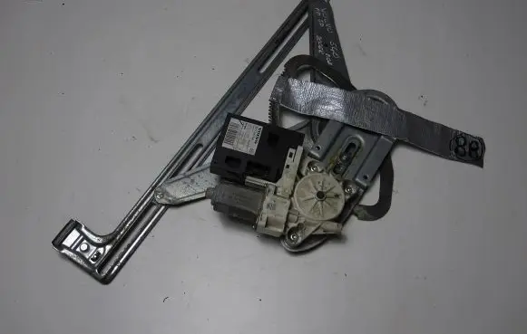 Volvo S40 Front door window regulator with motor 30773907AA
