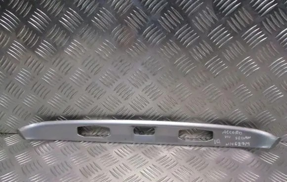 Honda Accord Rear window tailgate spoiler 
