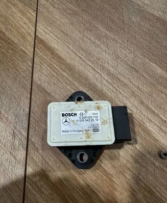 Mercedes-Benz E W212 ESP acceleration yaw rate sensor a0055422618 5WK43871