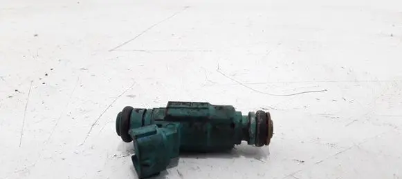 Hyundai i20 (PB PBT) Fuel injector 351003000
