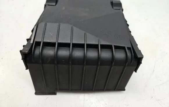 Volkswagen Sharan Fuse box cover 1K0937132F
