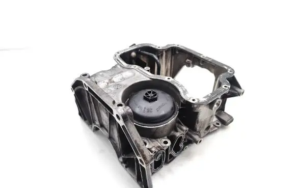 Renault Clio IV Oil sump 110179688R 152082327R