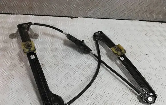 Volkswagen Golf VII Sliding door window regulator with motor 5G4837462F