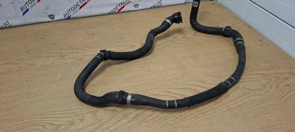 BMW X1 F48 F49 Engine coolant pipe/hose 6832801