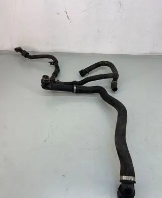 Volkswagen PASSAT B8 Engine coolant pipe/hose 5Q0121619D
