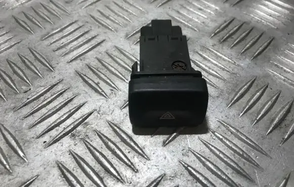 Nissan Sunny Hazard light switch