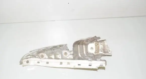 BMW 3 G20 G21 Heat shield in engine bay 8585811 11628585811