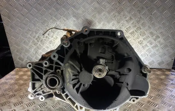 Fiat Croma Manual 5 speed gearbox 5495775