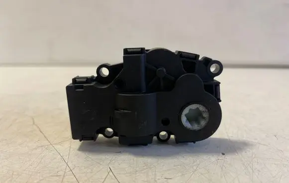 Porsche Taycan 9J1 Air flap motor/actuator EGP0064