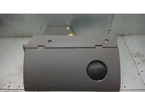 Opel Corsa C Glove box 09114403