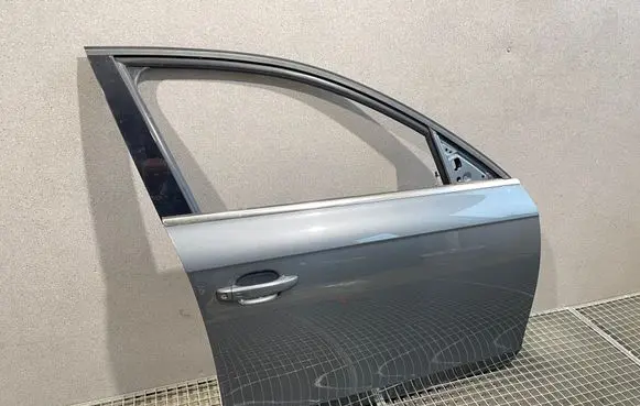 Audi A4 S4 B8 8K Front door