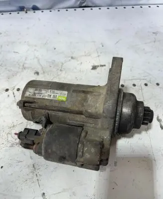 Volkswagen Golf V Starter motor 02Z911023H 2907051859