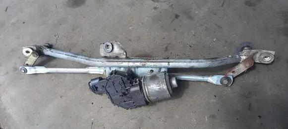Volkswagen Passat Alltrack Front wiper linkage 