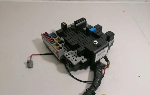 Volvo XC90 Fuse module 9441582