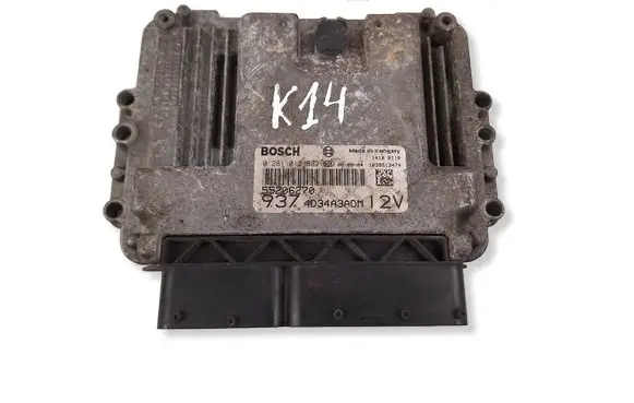 Alfa Romeo 147 Engine control unit/module 55206270 1039S13474 0281012882