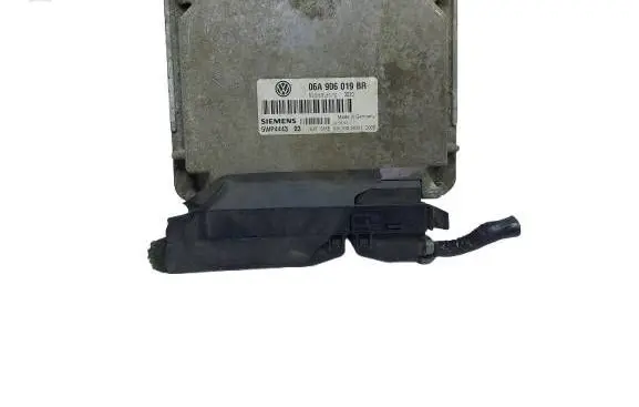 Seat Leon (1M) Engine control unit/module 06A906019BR 5WP4443