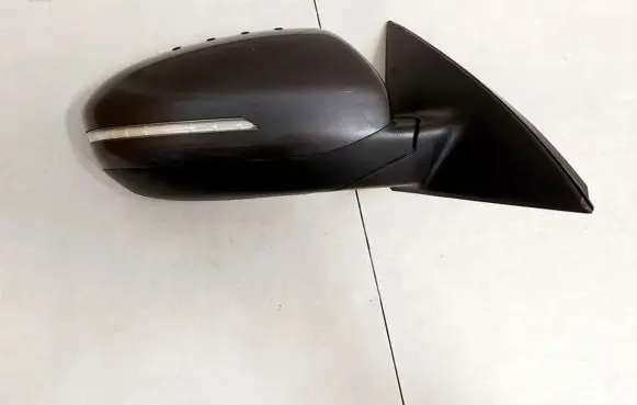 KIA Optima Front door electric wing mirror