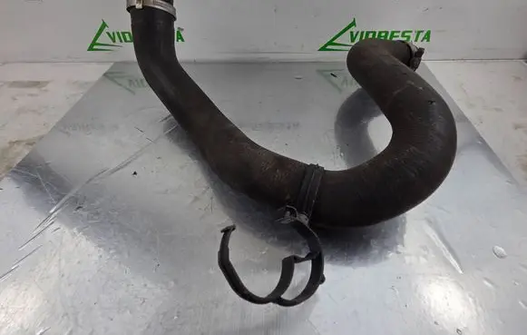 Intercooler hose/pipe