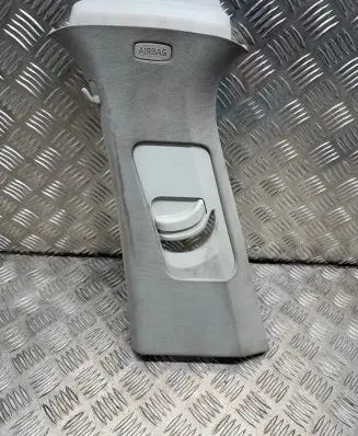 Skoda Superb B8 (3V) (B) pillar trim (top) 3V0867243