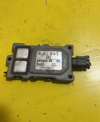 Mercedes-Benz E W211 Comfort/convenience module 2118300472