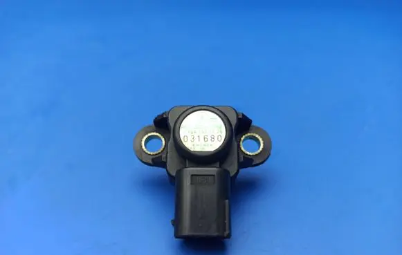 Mercedes-Benz E W211 Air pressure sensor A0041533228 031680 EP5556
