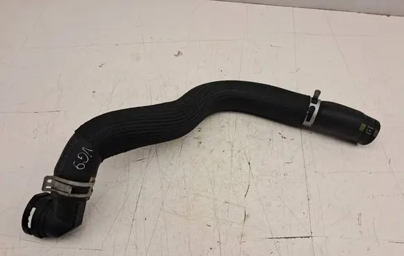 Hyundai i30 Electric car engine cooling hoses/pipes 25415K9500