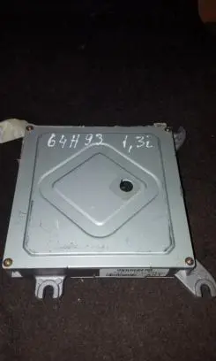 Honda Civic Engine control unit/module 37700p01g02 axt