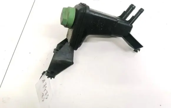 Skoda Superb B5 (3U) Power steering fluid tank/reservoir 3B0422371