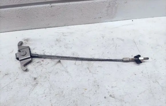 Volvo V70 Handbrake/parking brake wiring cable 