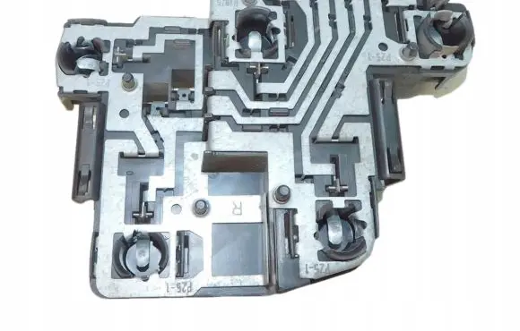Volkswagen Golf II Tail light bulb cover holder 9460635542459 191945258