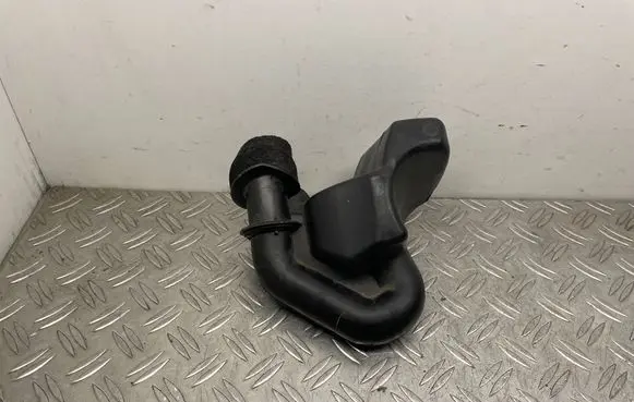 Intake resonator