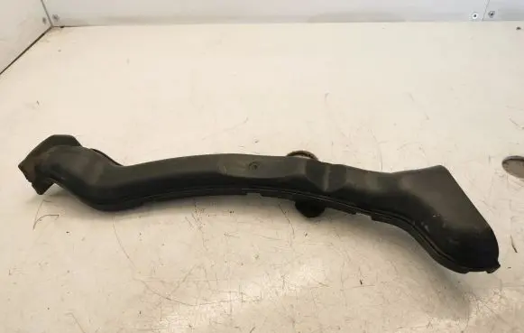 Jeep Grand Cherokee Air intake duct part 57010638A