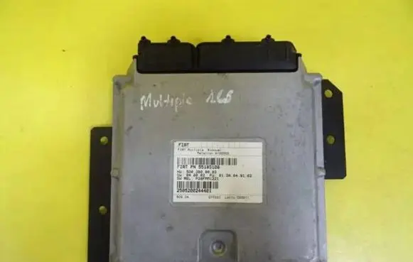 Fiat Multipla Engine control unit/module 55185108