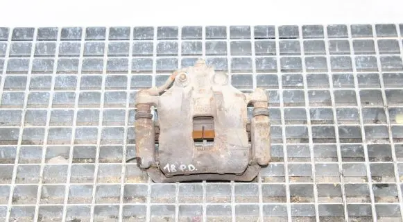 Hyundai i20 (PB PBT) Front brake caliper
