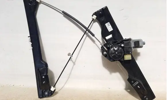 Mini Cooper Countryman F60 Front door window regulator with motor 7390073